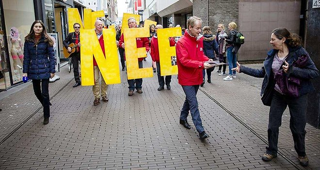 actualite_1211774_les-pays-bas-craignent-une-poussee-eurosceptique-web-tete-021819454905_660x352p