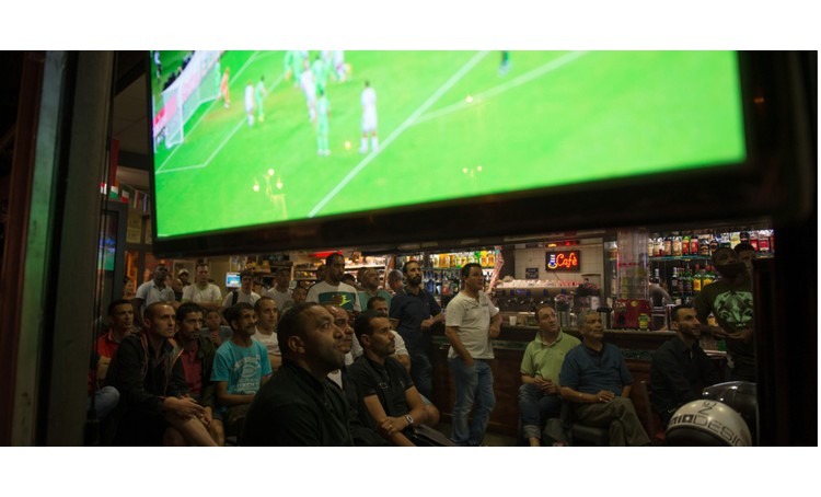 FBL-WC-2014-ALG-FANS