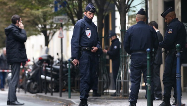 policiers