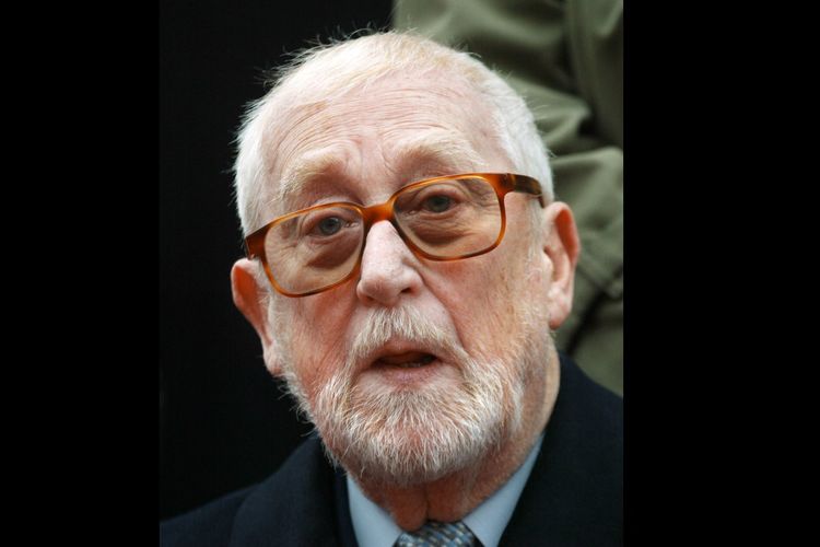 tribune_635484-dechartre_0