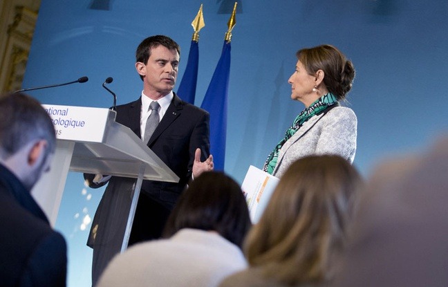 tribune_648x415_manuel-valls-segolene-royal-4-fevrier-2015