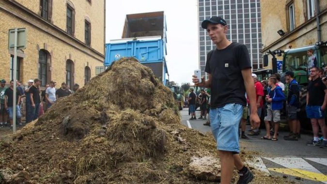 tribune_bruxelles_ma_tuer