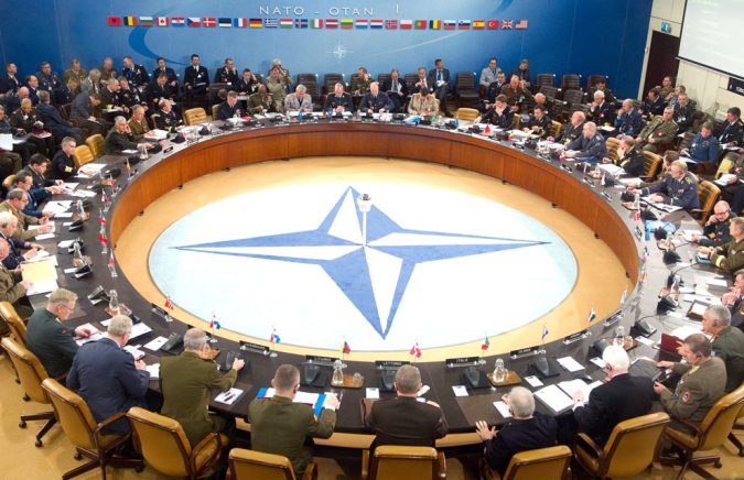 tribune_comite-militaire-des-chefs-d-etat-major-de-l-otan-a-bruxelles