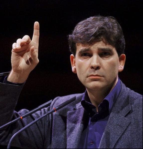 tribune_montebourg_eleve