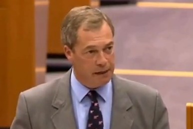 tribune_nfarage