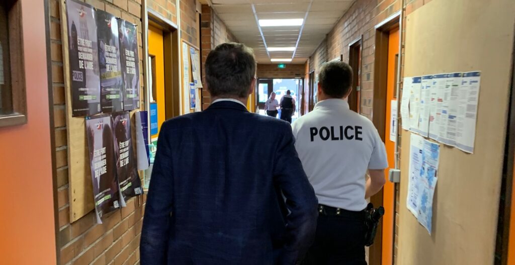 Commissariat_Recadrée