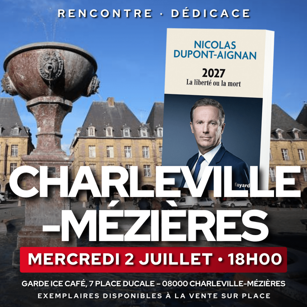 Nicolas Dupont-Aignan en dédicace à Charleville-Mézières le 02/07/2026